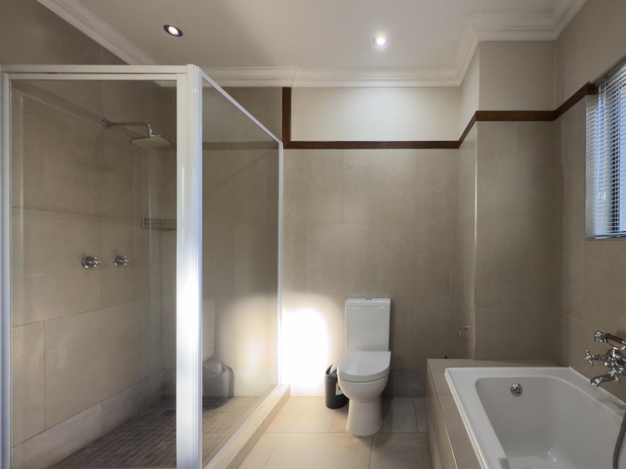 4 Bedroom Property for Sale in Midstream Ridge Gauteng