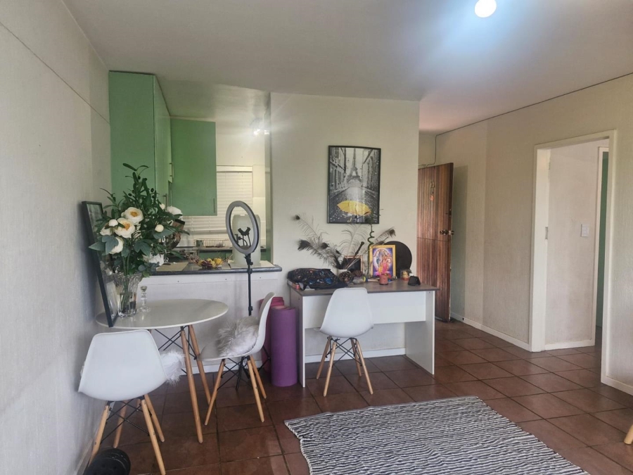 1 Bedroom Property for Sale in Edenburg Gauteng