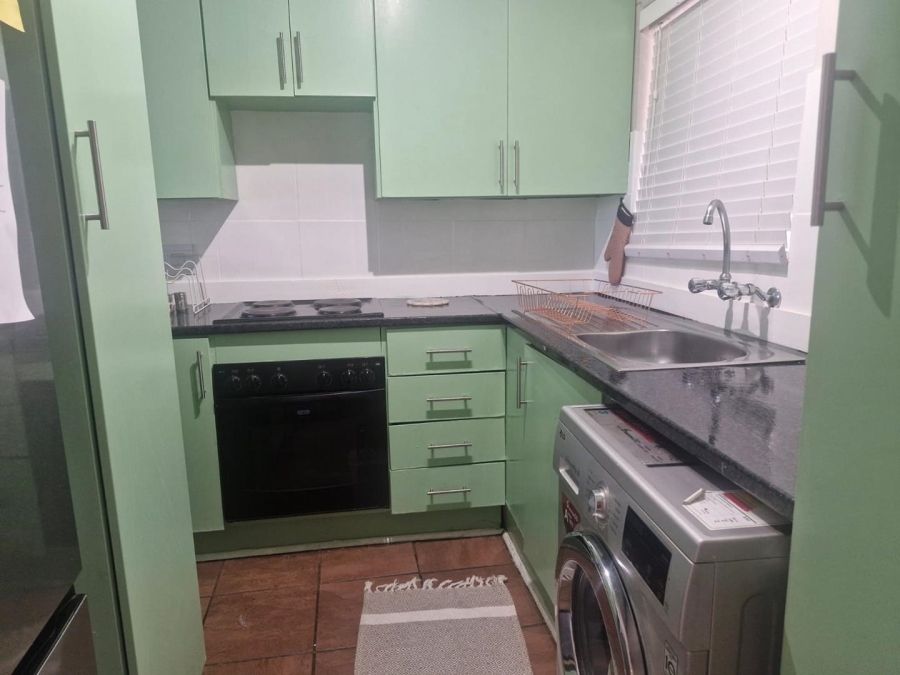 1 Bedroom Property for Sale in Edenburg Gauteng