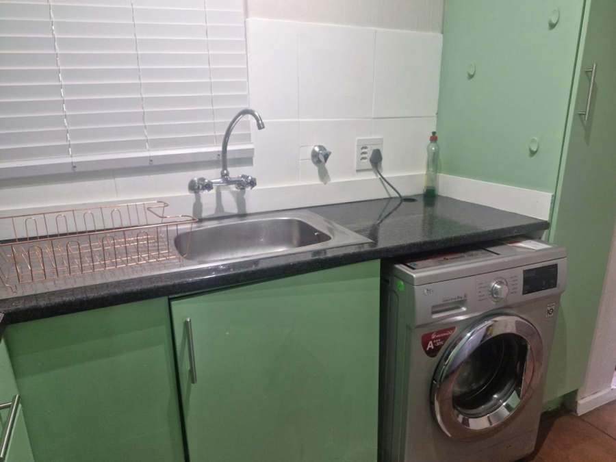 1 Bedroom Property for Sale in Edenburg Gauteng