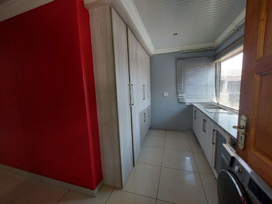 3 Bedroom Property for Sale in The Orchards Gauteng