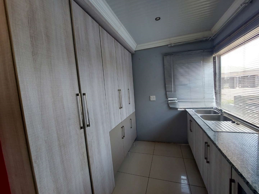 3 Bedroom Property for Sale in The Orchards Gauteng