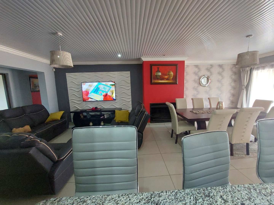 3 Bedroom Property for Sale in The Orchards Gauteng