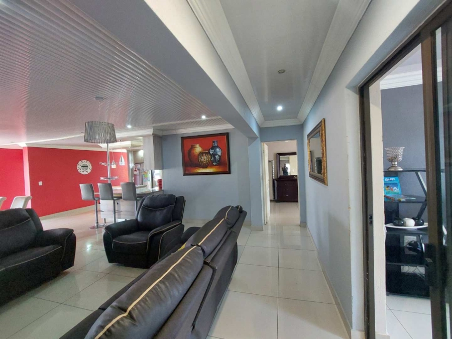 3 Bedroom Property for Sale in The Orchards Gauteng