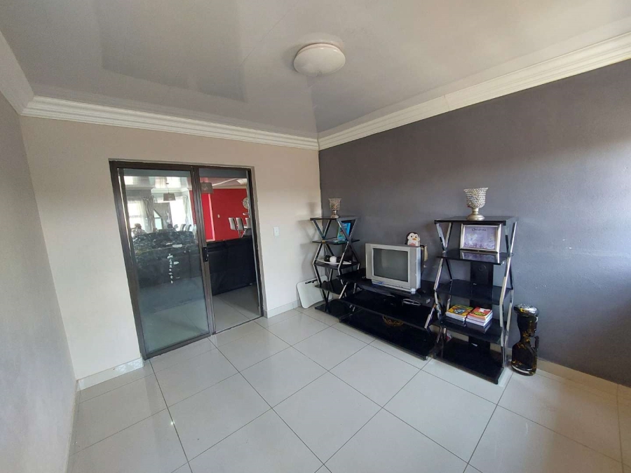 3 Bedroom Property for Sale in The Orchards Gauteng