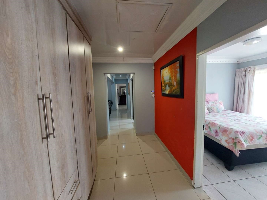 3 Bedroom Property for Sale in The Orchards Gauteng