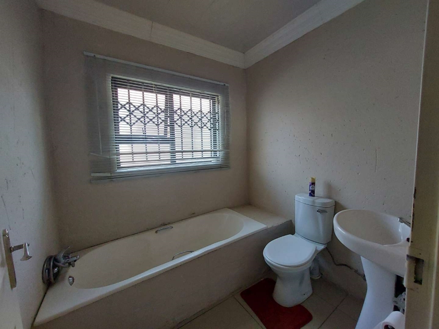 3 Bedroom Property for Sale in The Orchards Gauteng