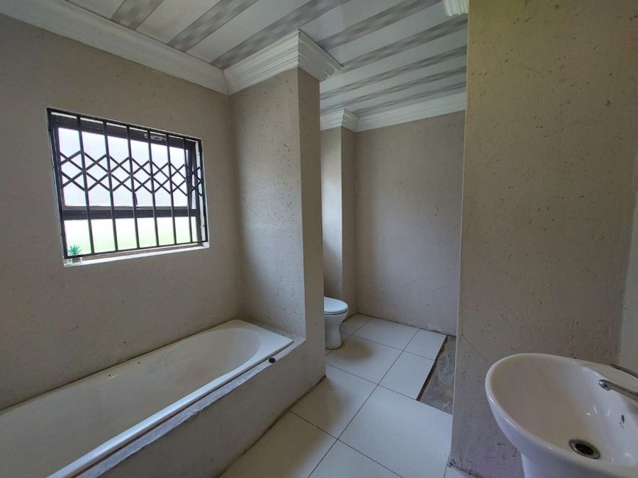 3 Bedroom Property for Sale in The Orchards Gauteng