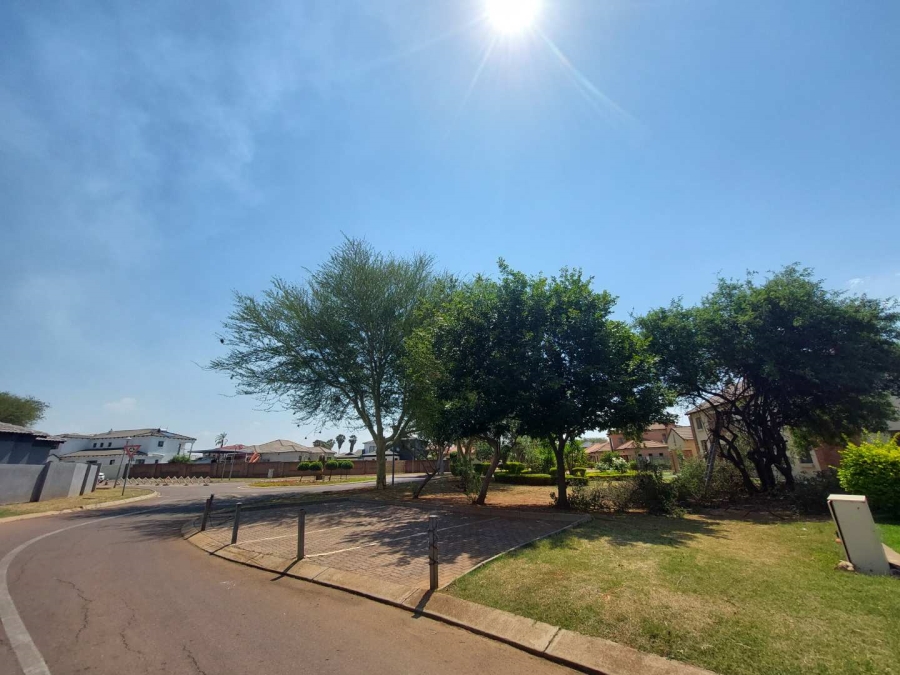 3 Bedroom Property for Sale in The Orchards Gauteng