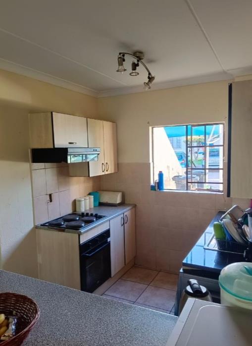 To Let 3 Bedroom Property for Rent in Lyndhurst Gauteng