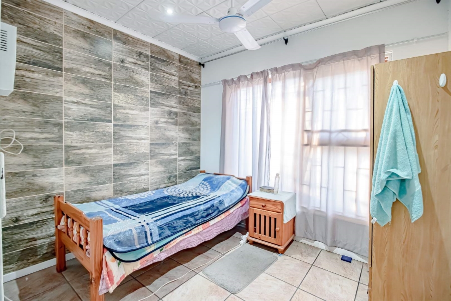 3 Bedroom Property for Sale in Mountain View Gauteng