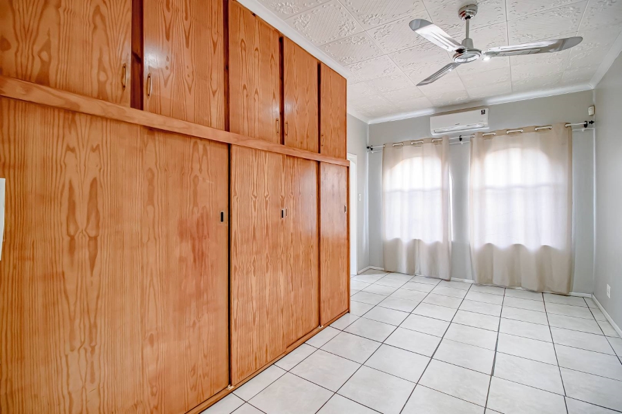 3 Bedroom Property for Sale in Mountain View Gauteng