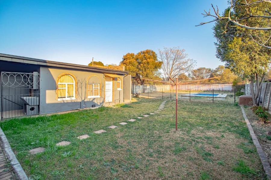 3 Bedroom Property for Sale in Mountain View Gauteng