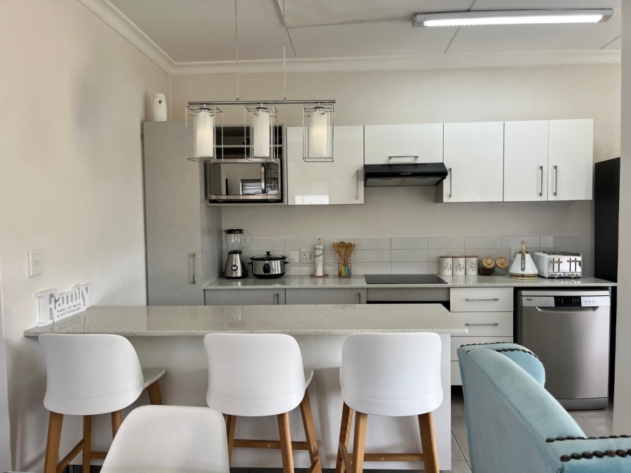 0 Bedroom Property for Sale in Thatchfield Estate Gauteng