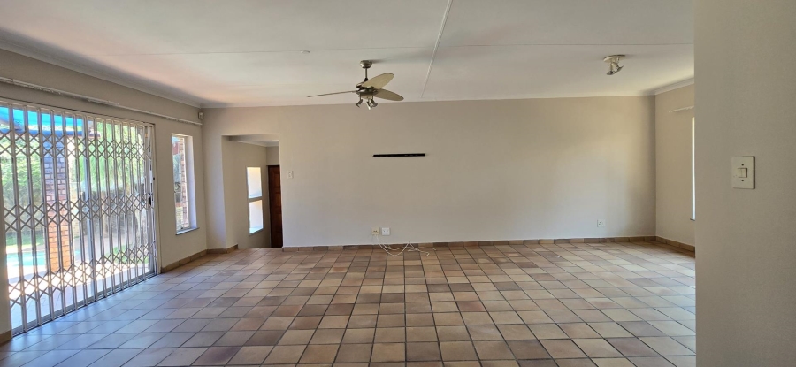 3 Bedroom Property for Sale in Moreleta Park Gauteng
