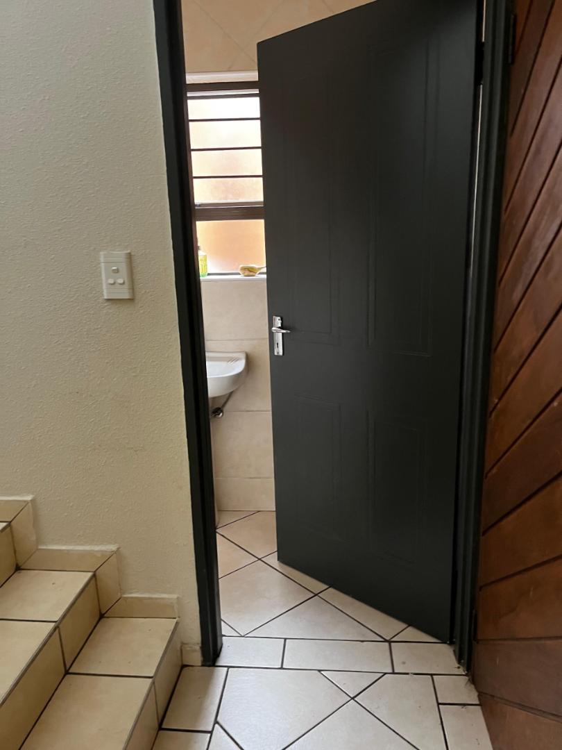 To Let 3 Bedroom Property for Rent in Florentia Gauteng