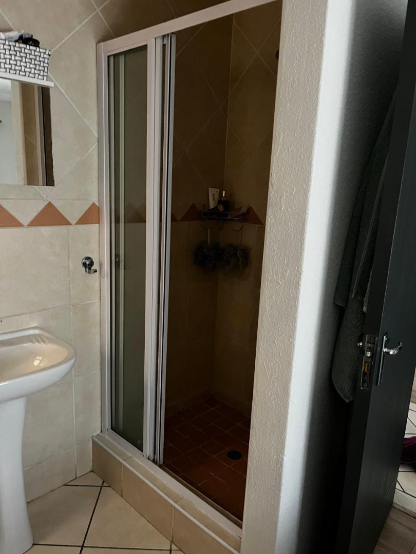 To Let 3 Bedroom Property for Rent in Florentia Gauteng