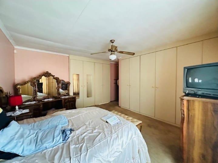 4 Bedroom Property for Sale in Palm Ridge Gauteng