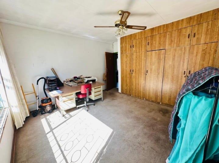 4 Bedroom Property for Sale in Palm Ridge Gauteng