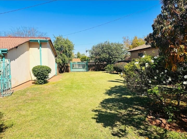 4 Bedroom Property for Sale in Palm Ridge Gauteng