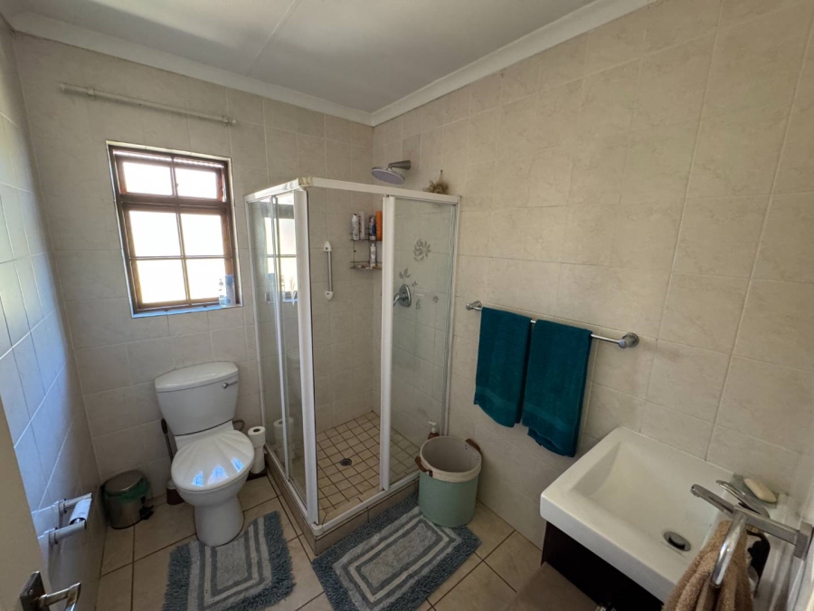 3 Bedroom Property for Sale in New Redruth Gauteng