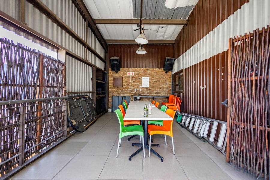 Commercial Property for Sale in Driehoek Gauteng