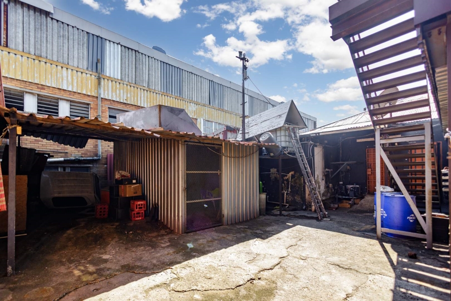 Commercial Property for Sale in Driehoek Gauteng