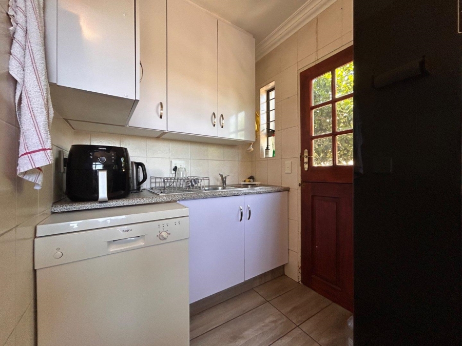 3 Bedroom Property for Sale in Bassonia Rock Gauteng