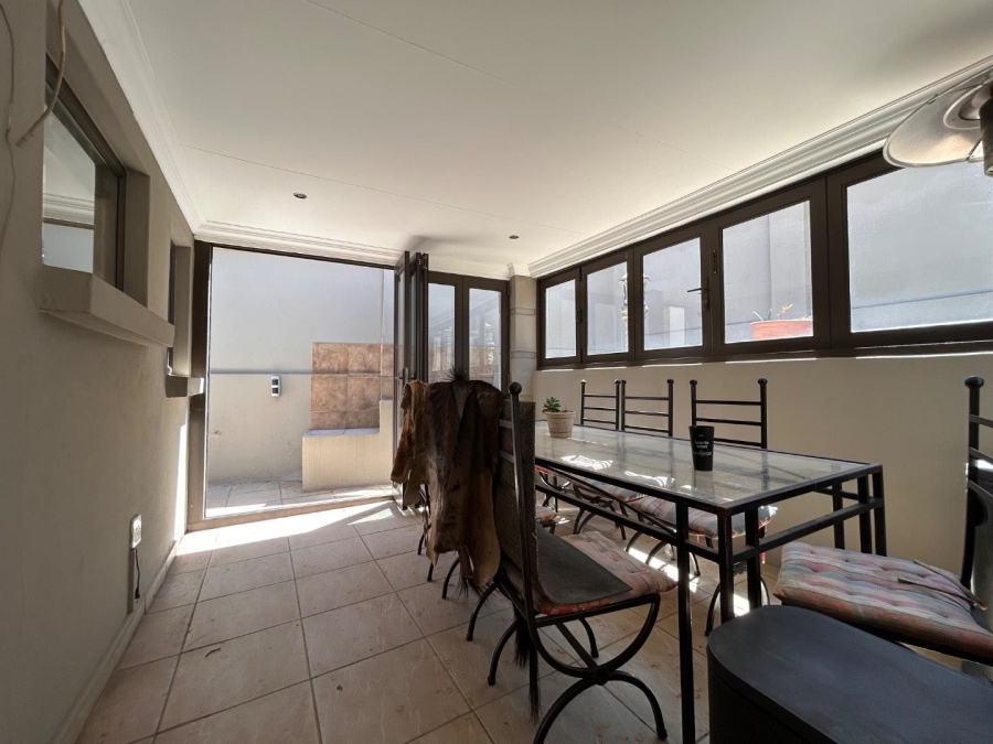 3 Bedroom Property for Sale in Bassonia Rock Gauteng