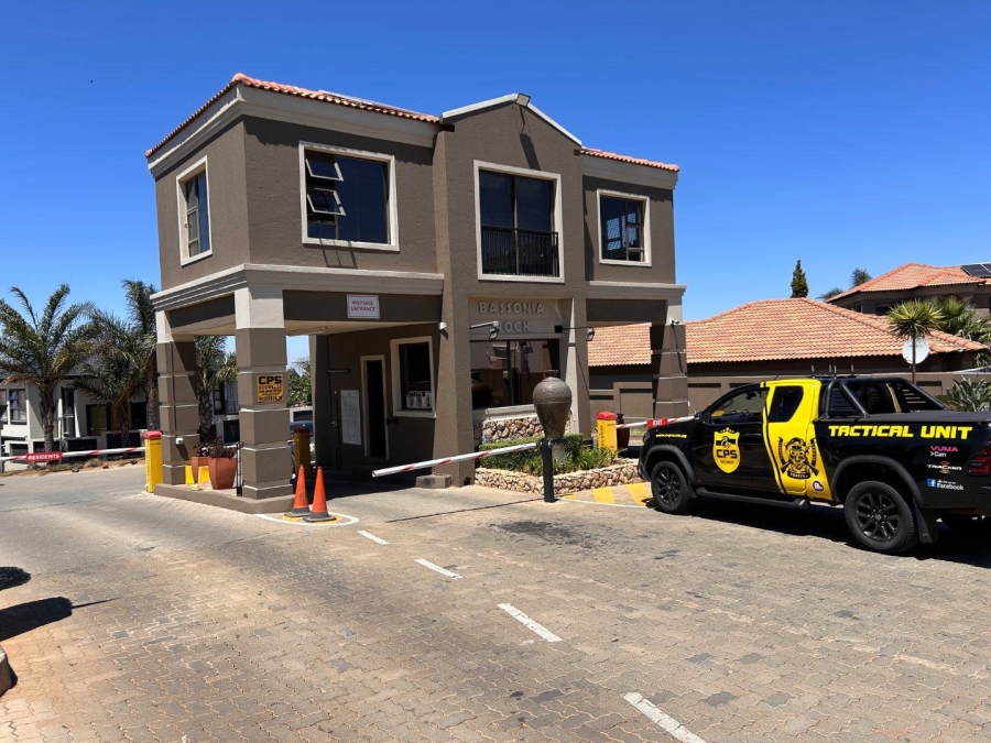 3 Bedroom Property for Sale in Bassonia Rock Gauteng