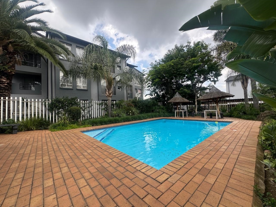 2 Bedroom Property for Sale in Verwoerdpark Gauteng