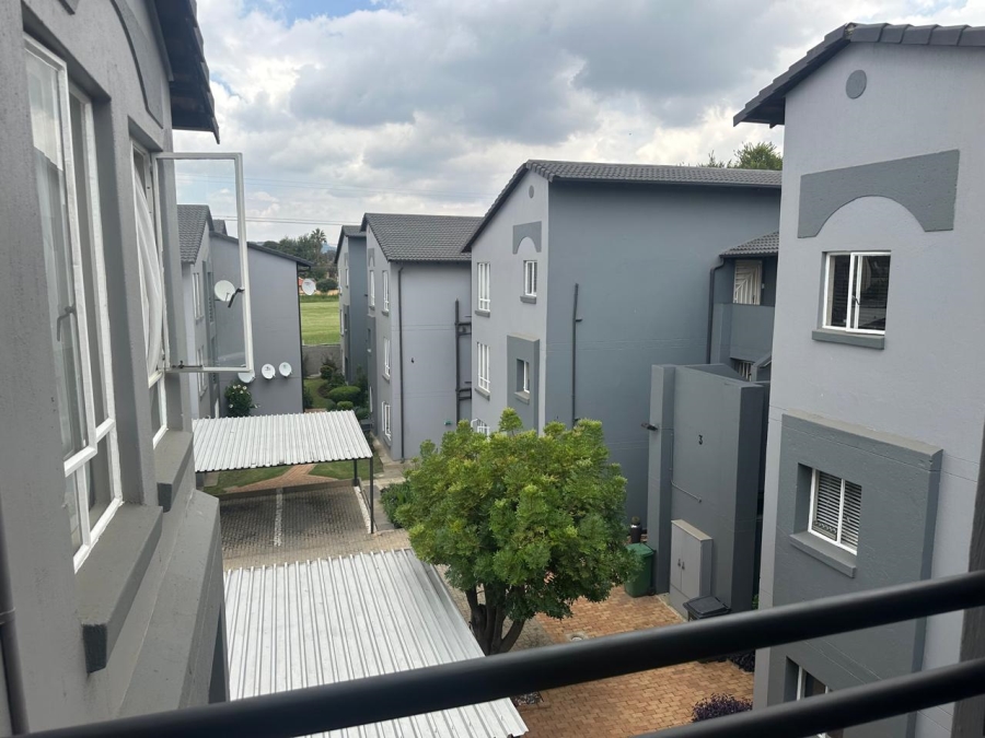 2 Bedroom Property for Sale in Verwoerdpark Gauteng