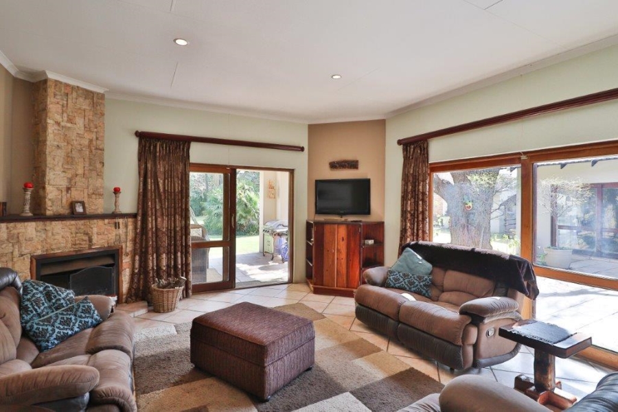 4 Bedroom Property for Sale in New Redruth Gauteng