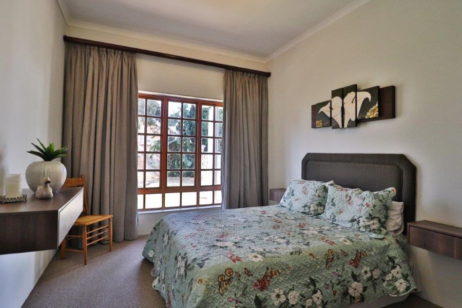 4 Bedroom Property for Sale in New Redruth Gauteng
