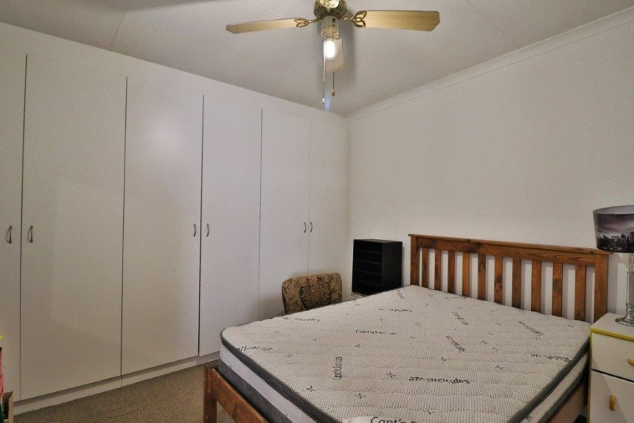 4 Bedroom Property for Sale in New Redruth Gauteng