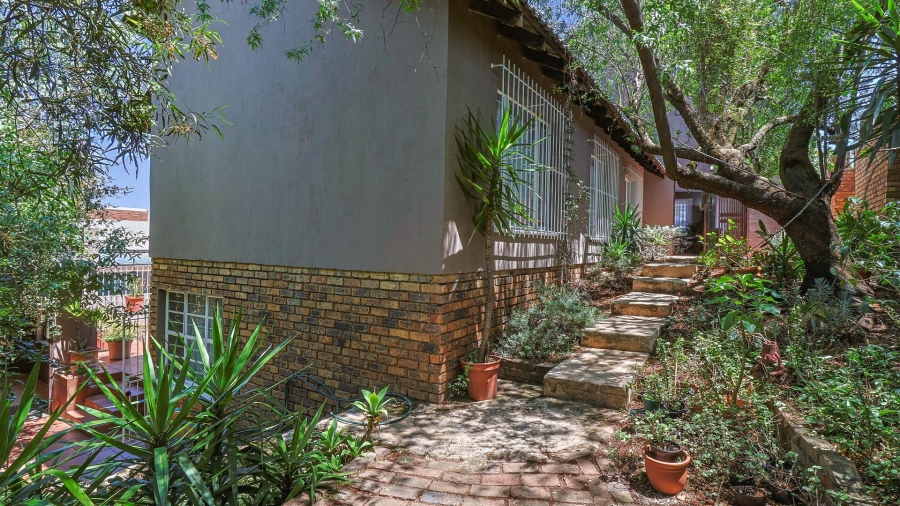 3 Bedroom Property for Sale in Sophiatown Gauteng