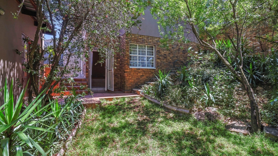 3 Bedroom Property for Sale in Sophiatown Gauteng