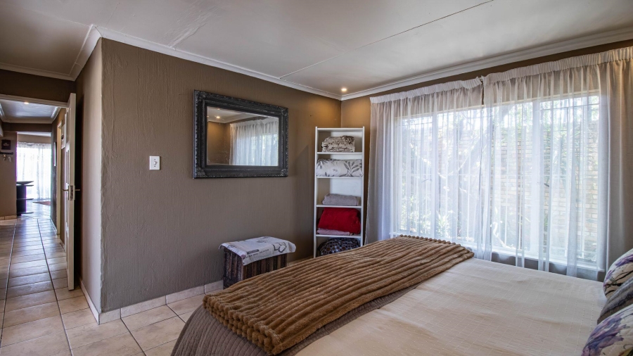 3 Bedroom Property for Sale in Sophiatown Gauteng