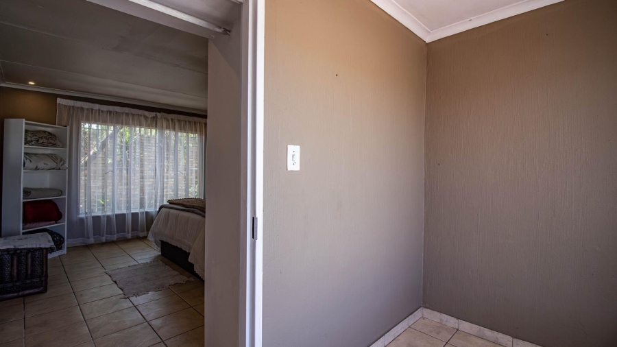 3 Bedroom Property for Sale in Sophiatown Gauteng