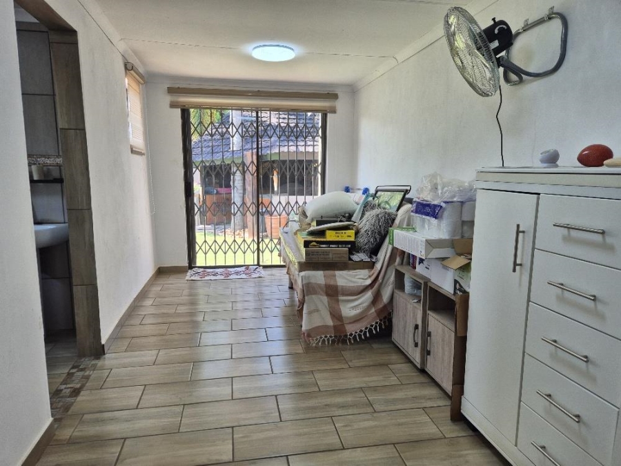 2 Bedroom Property for Sale in Lilianton Gauteng