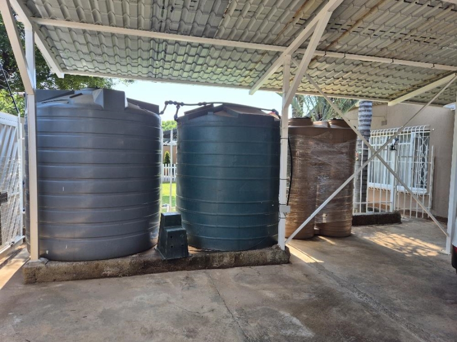 2 Bedroom Property for Sale in Lilianton Gauteng