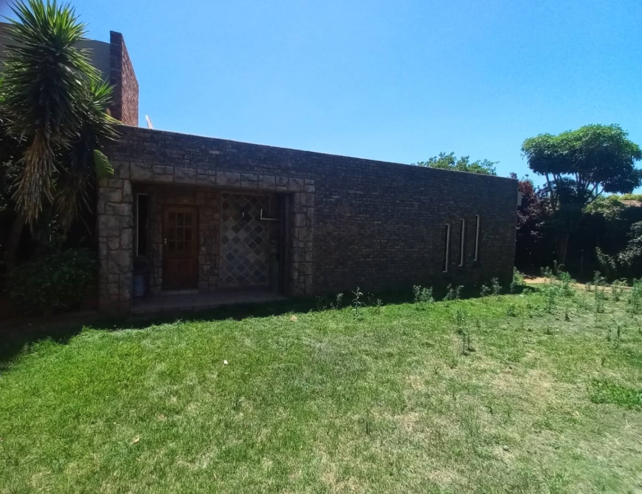4 Bedroom Property for Sale in Freeway Park Gauteng