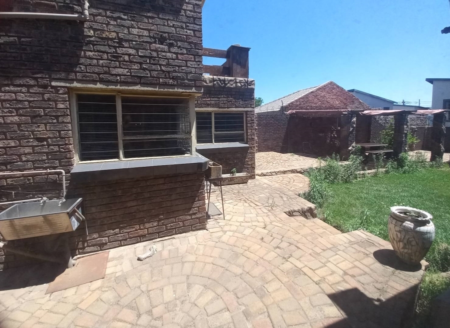 4 Bedroom Property for Sale in Freeway Park Gauteng