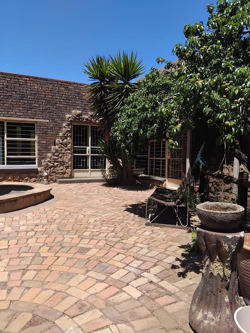 4 Bedroom Property for Sale in Freeway Park Gauteng