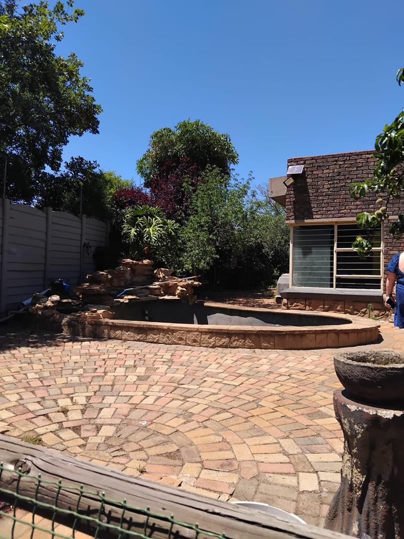 4 Bedroom Property for Sale in Freeway Park Gauteng