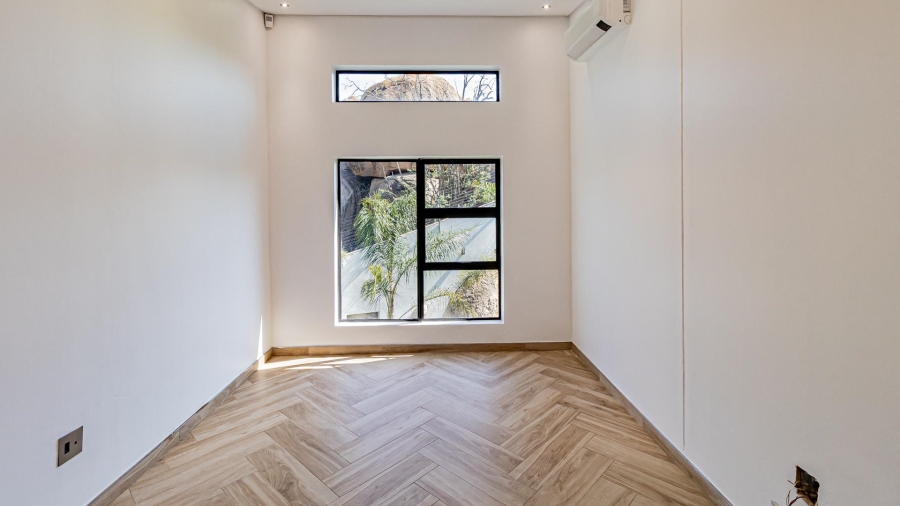 3 Bedroom Property for Sale in Fourways Gauteng