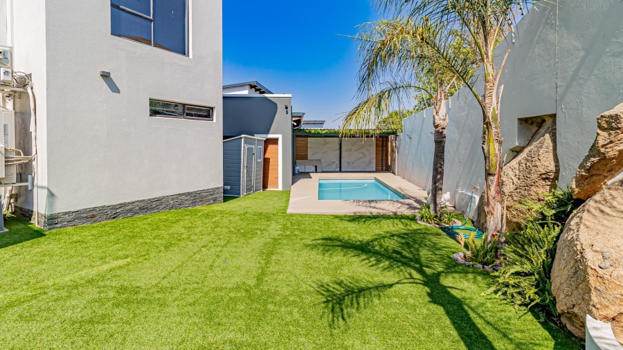 3 Bedroom Property for Sale in Fourways Gauteng