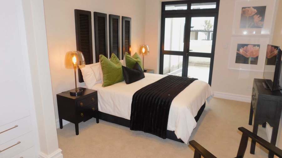 To Let 2 Bedroom Property for Rent in Bryanston Gauteng