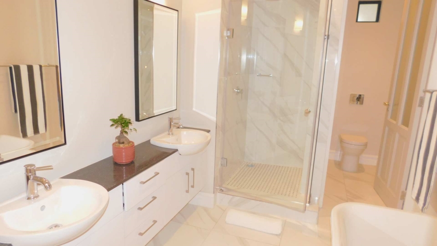 To Let 2 Bedroom Property for Rent in Bryanston Gauteng