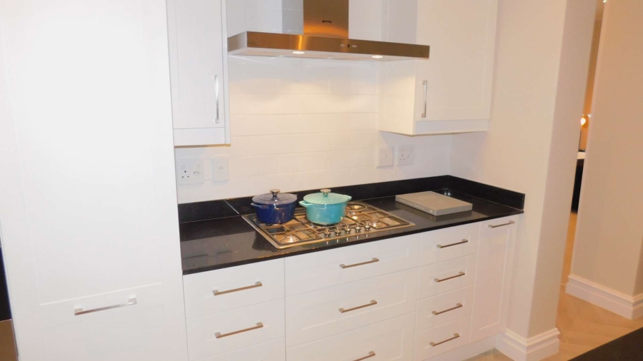 To Let 2 Bedroom Property for Rent in Bryanston Gauteng